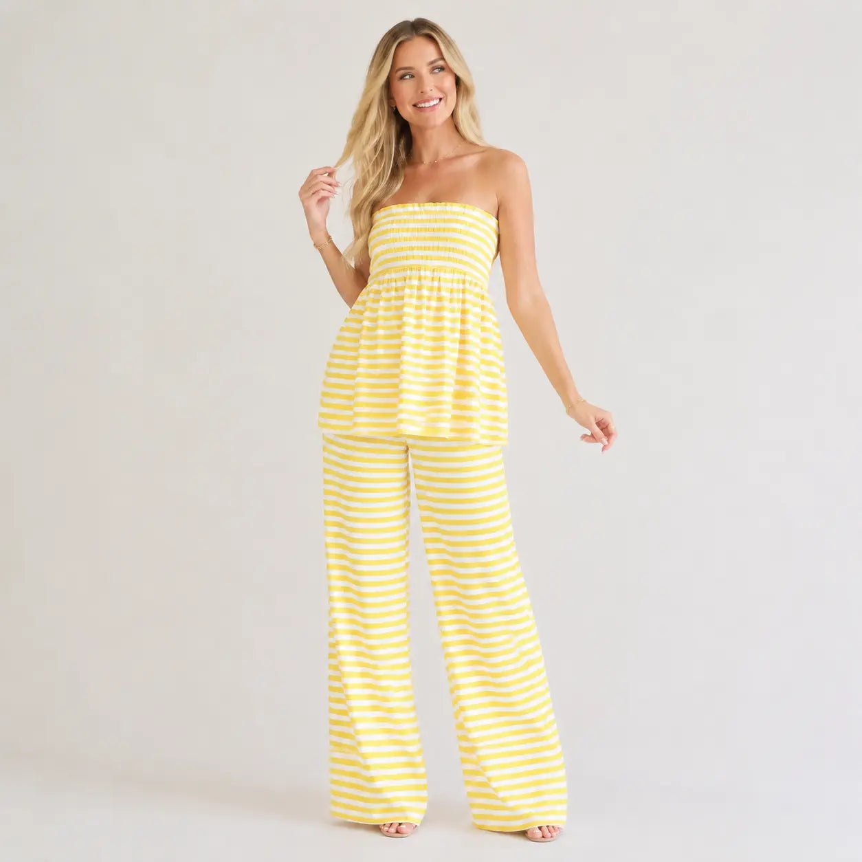 Women'S PJ 2-Piece Loungewear Set - Lightweight, Breathable Fabric Ruffle Shirred Strapless Tube Top & Loose High-Waist Wide-Leg Pants, Elastic, Basic, Matching Semi-Sheer Striped Babydoll Cut for Summer Casual, Beach Fit