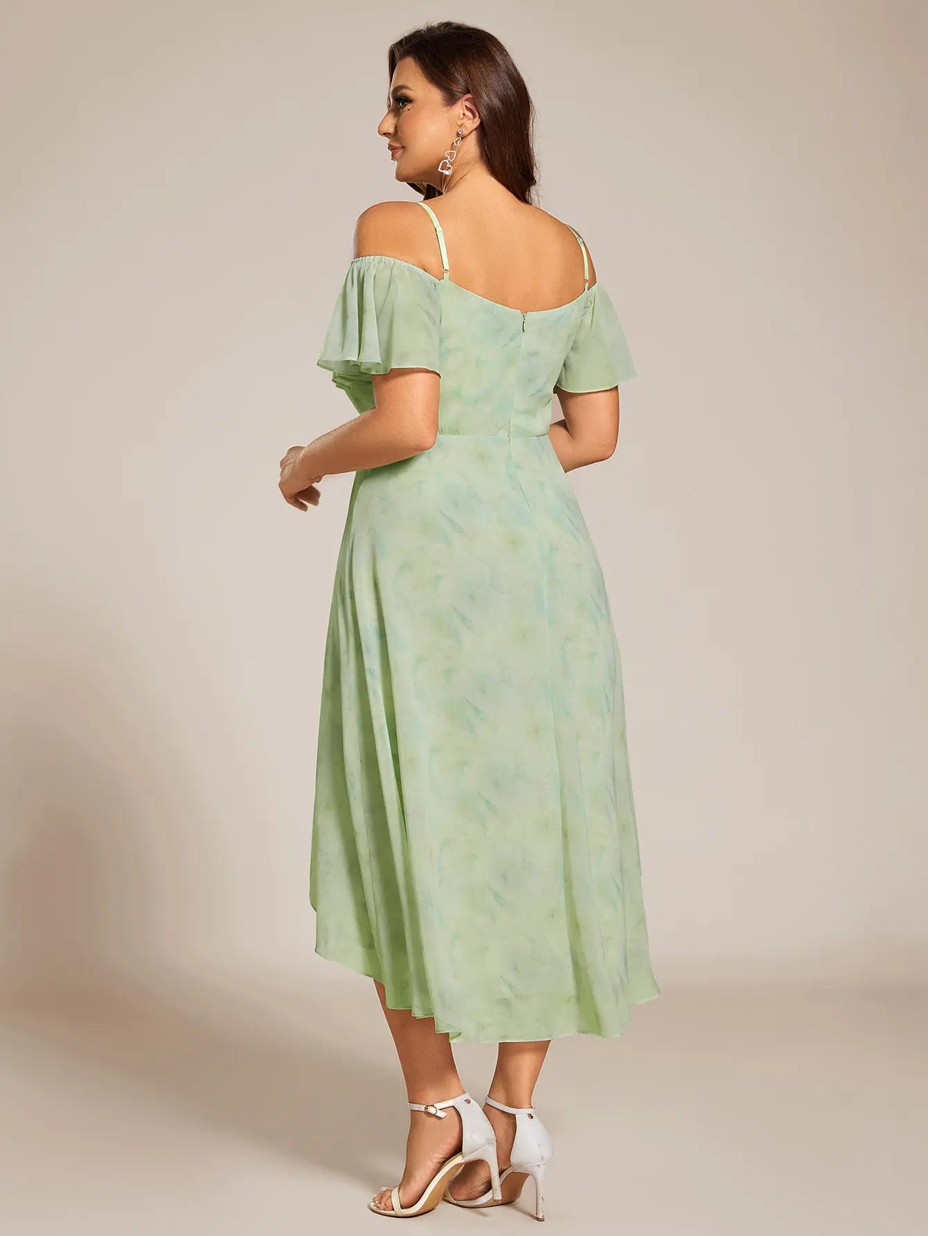 Ever-Pretty 2026 Summer Ruffle Midi Dress – Spaghetti Strap Asymmetrical Hem, Slim Fit for Wedding Guest, Vacation & Party 02103 Boho Bohemian Floral Dress Summer Outfits Floral Print plus Cami Dress Floral Plunge Neck Maxi Dress A-Line Sparkly Prom D