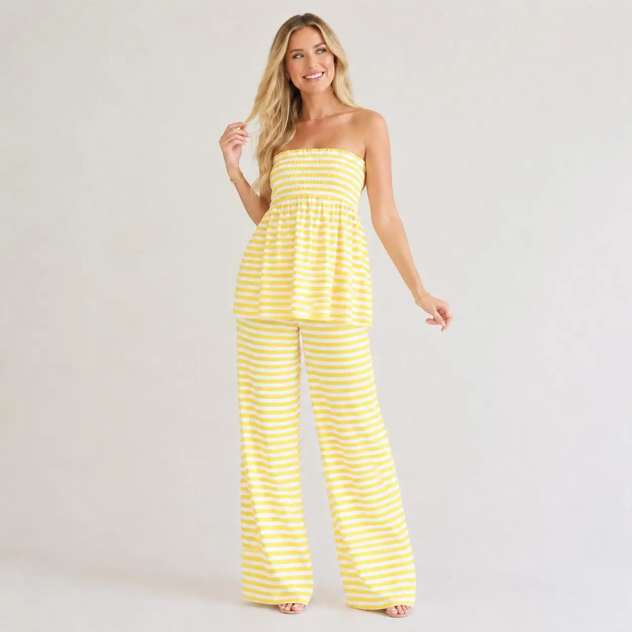 Women'S PJ 2-Piece Loungewear Set - Lightweight, Breathable Fabric Ruffle Shirred Strapless Tube Top & Loose High-Waist Wide-Leg Pants, Elastic, Basic, Matching Semi-Sheer Striped Babydoll Cut for Summer Casual, Beach Fit